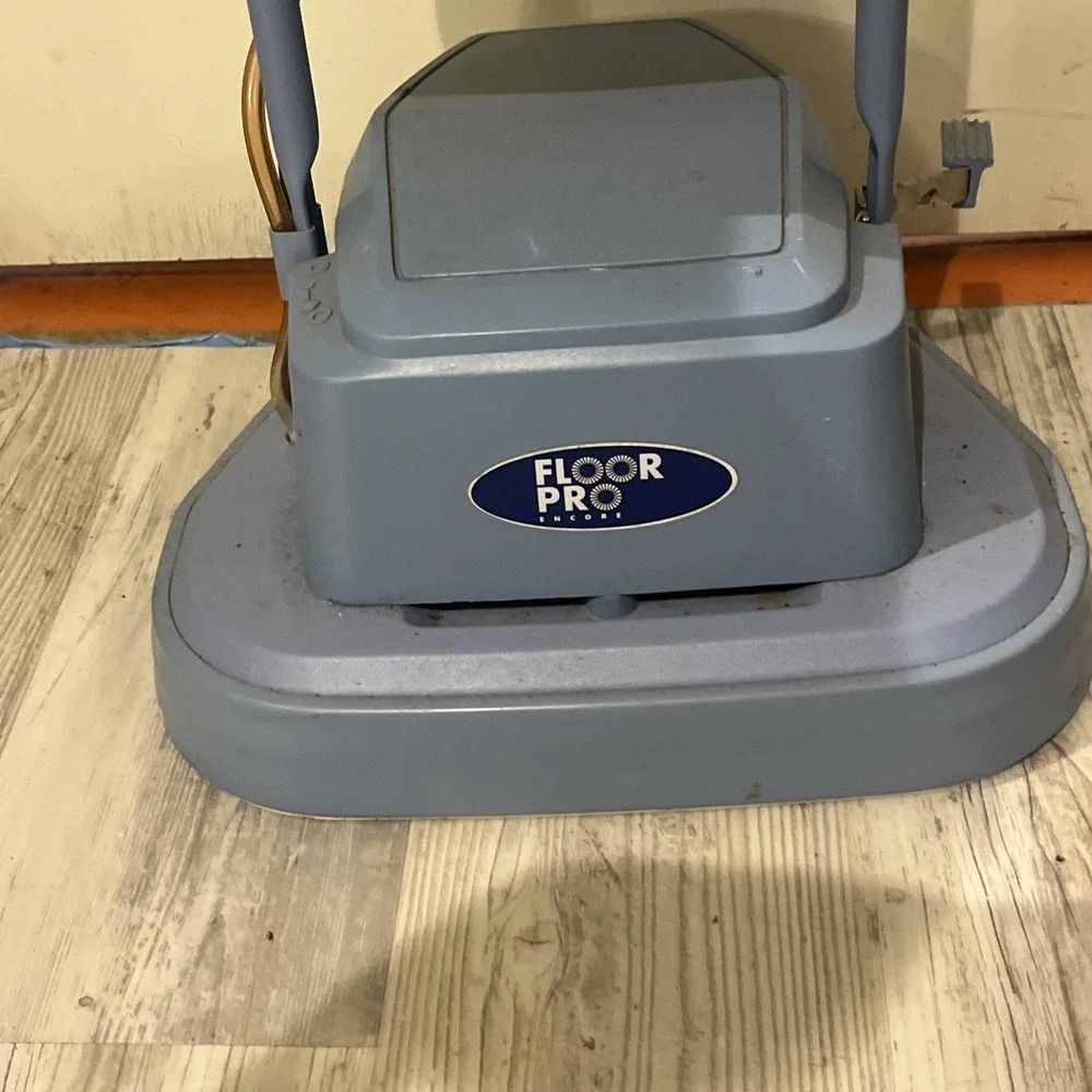 Electrolux S105L Epic Floor Pro Heavy Duty Carpet Shampooer Scrubber NO Brushes